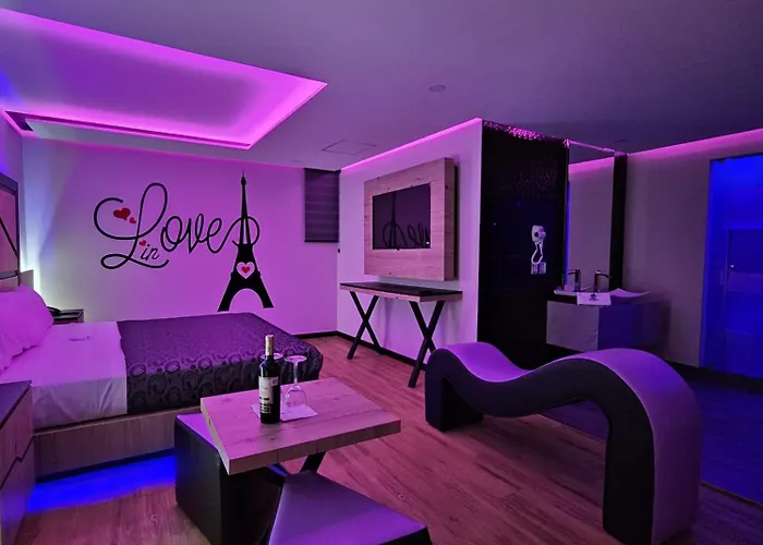 Hotel Lights *